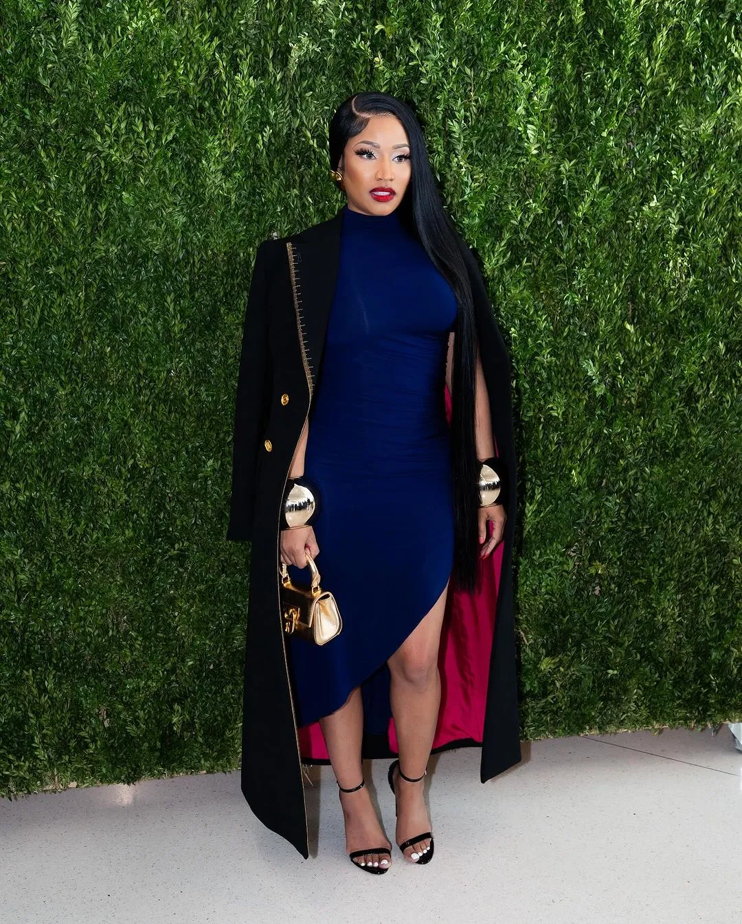 Nicki Minaj Supports Students with School Expenses Through Twitter Generosity